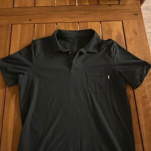 Men’s Vuori Ace Polo.
